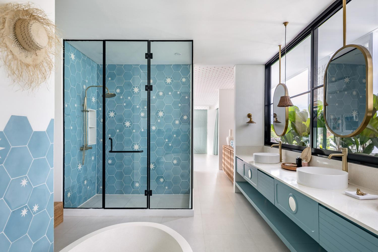 Bathroom 3, Umbala the house, Badung