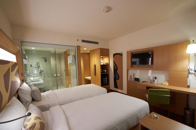 Bedroom 8
