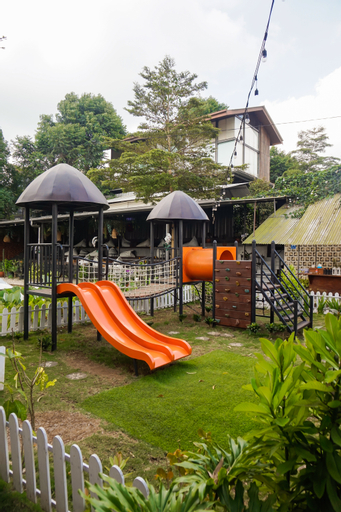 Kids playground 6