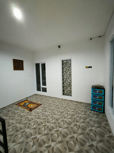 Bedroom 3, d' LyMar 16 flat house for woman muslimah, Malang