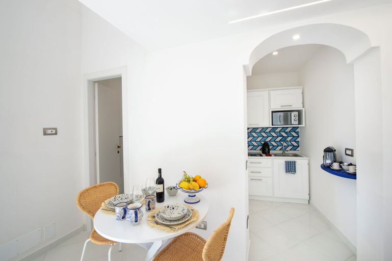 Others 5, YourHome - Casa Lucente, Salerno