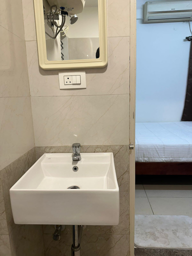 Bathroom 4, Room2Go, Bangalore