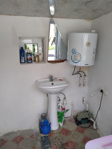 Bedroom 5, Xarsangi kalon, Nurota