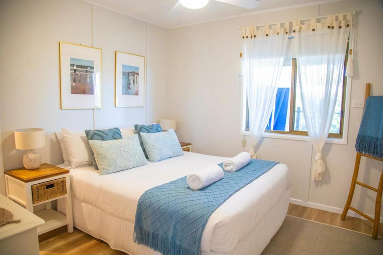 Bedroom 2, YARABIN - Luxury Home With Ocean Views, Redland Bal