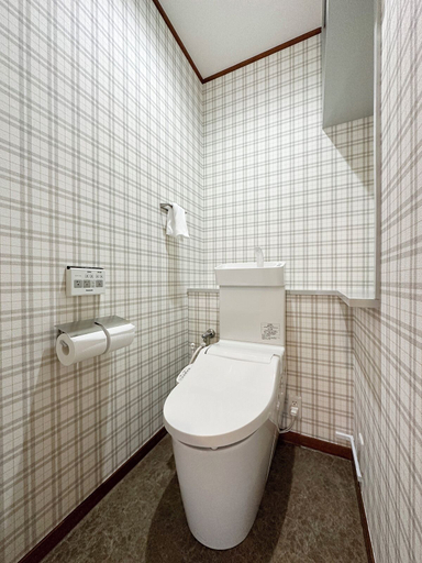 Bathroom 3, Eight Valley Nakamachi, Hiroshima