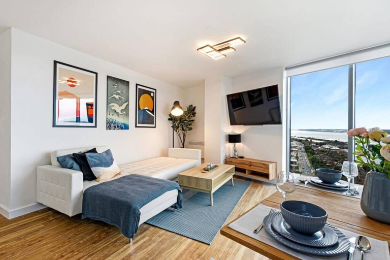 Room 2, Host Apartments Kings Dock View Baltic Living, Sefton