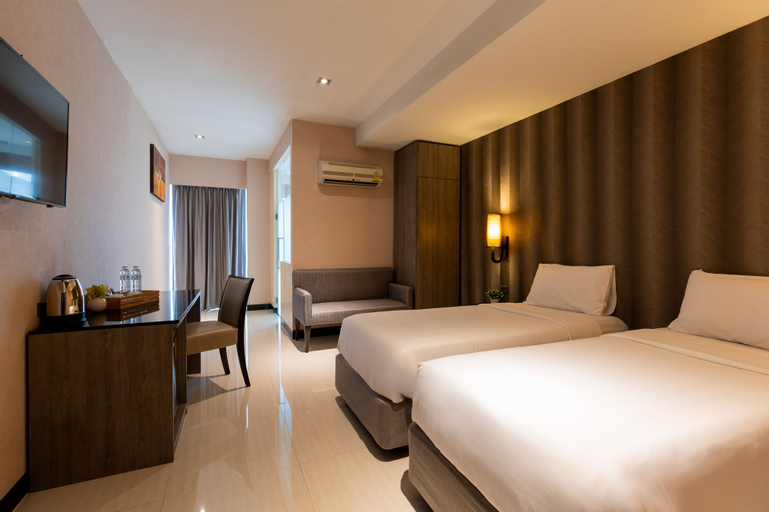 Bedroom 13