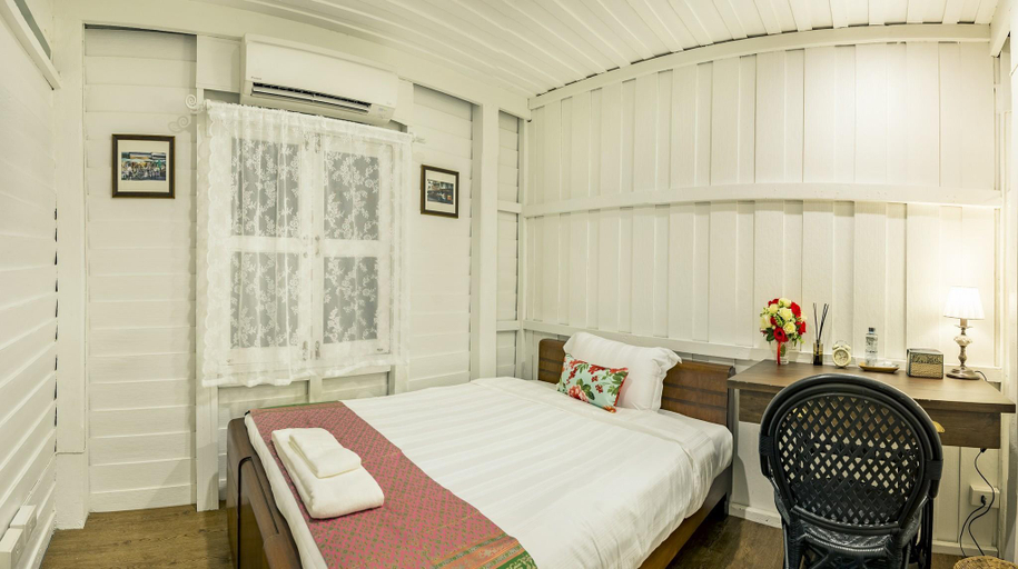 Bedroom 9