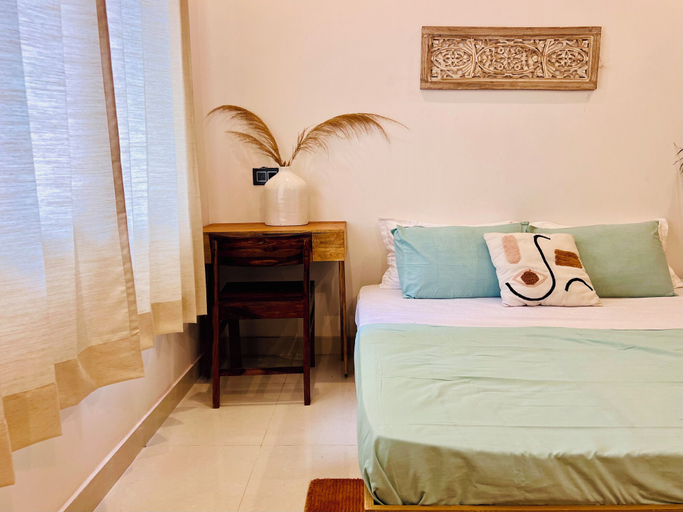 Bedroom 5, Prithvi Hotel, Garhwal