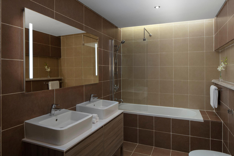 Bathroom 8