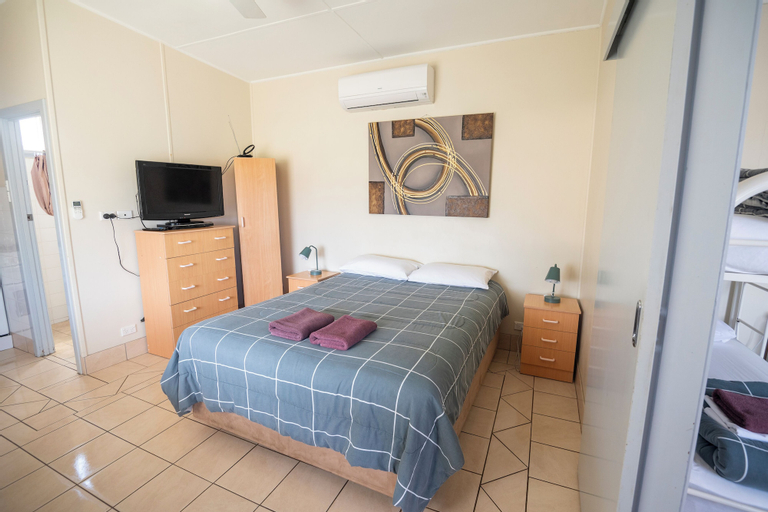 Bedroom 12