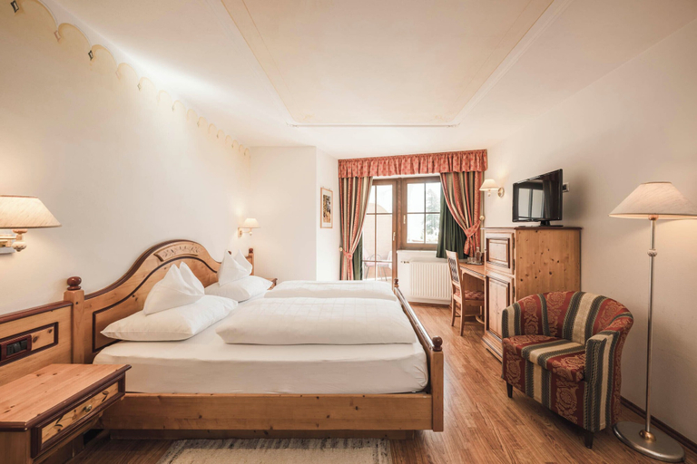 Bedroom 3, Hotel Ansitz Jakoberhof - Alpine Relax, Bolzano