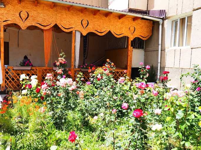 Others 2, Baktygul guesthouse, Naryn