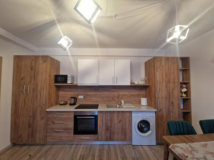 Others 5, Blooming Apartment, Baile Felix, Sanmartin