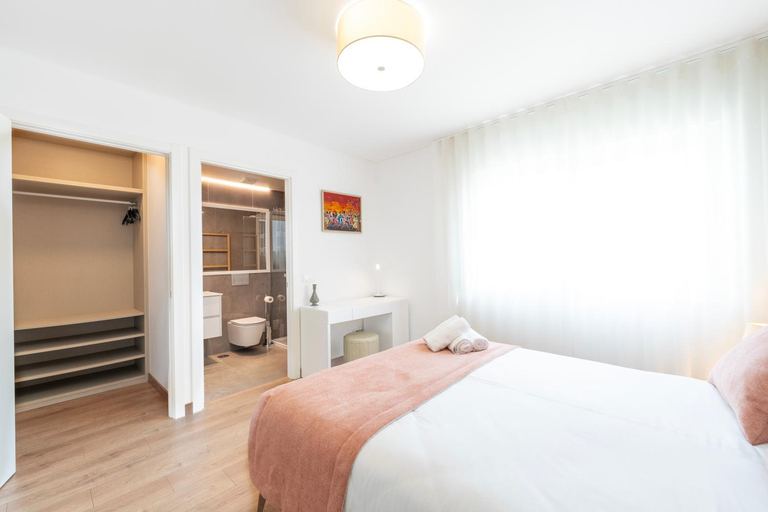 Bedroom 3, Mar a Vista - Condominium with Pool, Gym and Sea Views, Nazaré