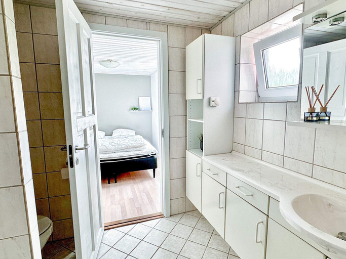 Bathroom 3, 6 Person Holiday Home in Esbjerg V, Esbjerg