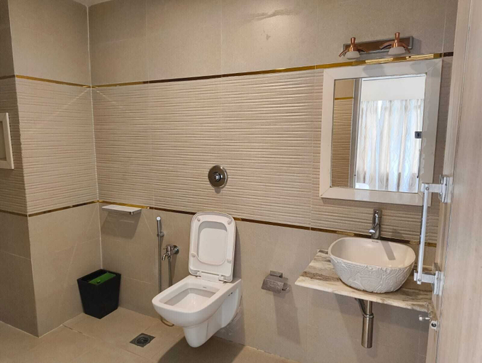 Bathroom 4, Hotel Blue Waves Private Limited, South Andaman