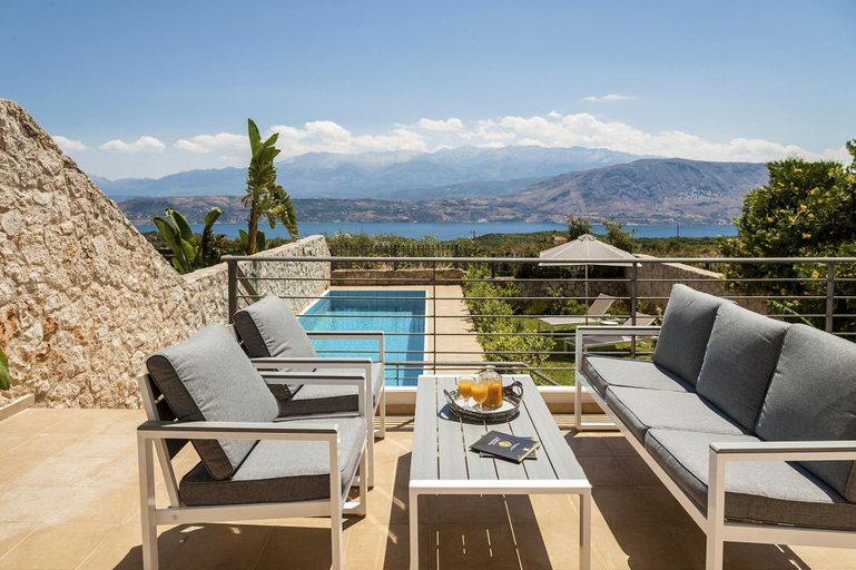 Room 5, Villa Anemi in Sternes, Crete