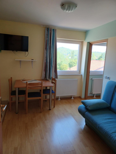 Others 3, Apartman Alen, Jelenje