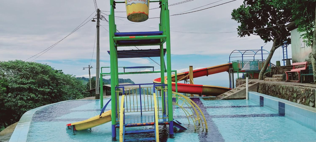 Water park 4, Curug Ciherang Villa & Glamping, Bogor