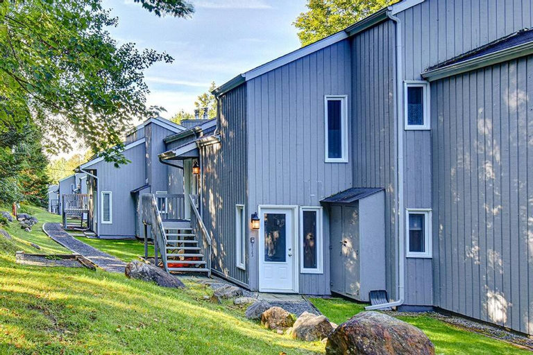 Little Sunshine, Nature retreat, 10min of mountain, Les Laurentides