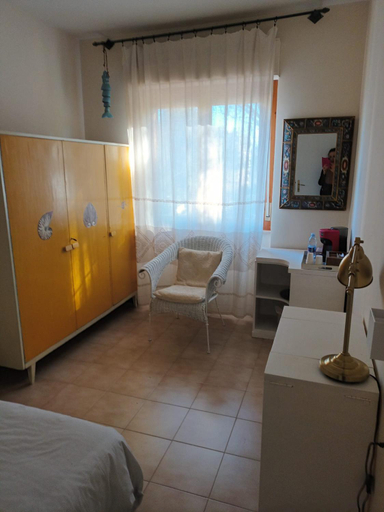 Others 5, Dietro Molentargius, Cagliari