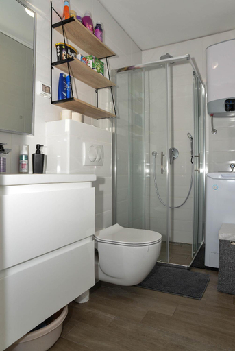Bathroom 2, Apartment Nicole - One Bedroom Apartment with Balcony, Zadar