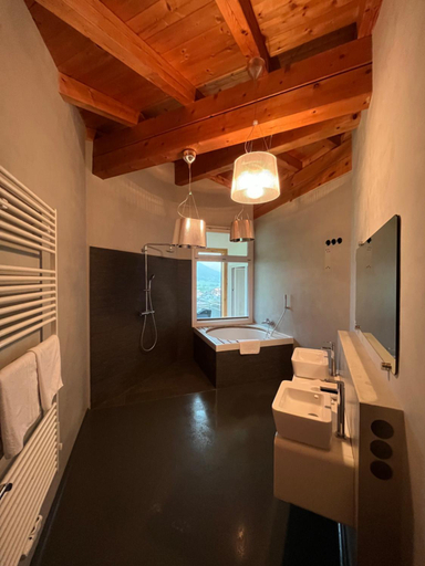 Others 2, Armelen Villa, Imst