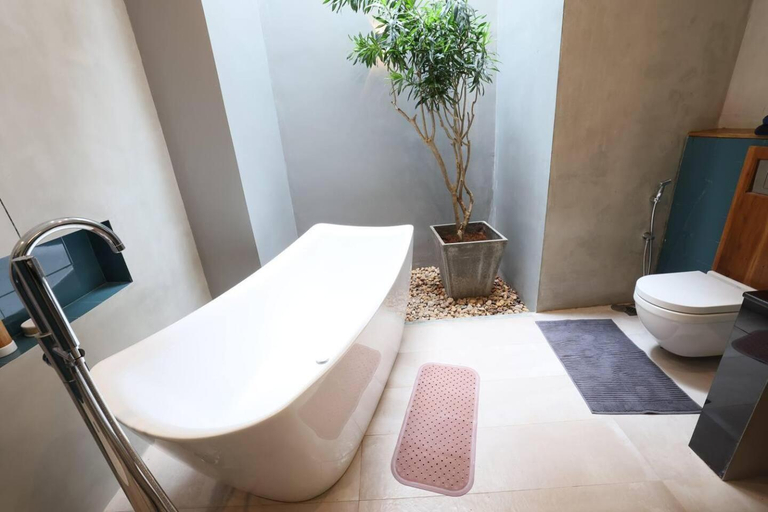Bathroom 4, Villa Ananta - 2 Bedrooms With Pool, Hikkaduwa