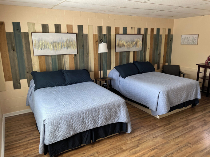 Bedroom 2, Riverview Inn, Crawford