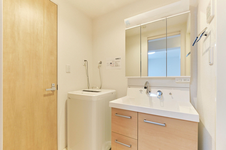 Bathroom 2