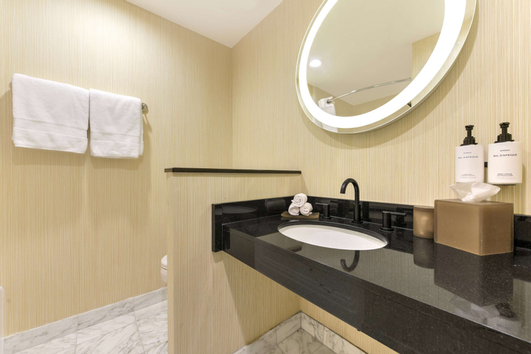 Bathroom 4