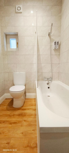 Bathroom 1, Phlox Garden, London