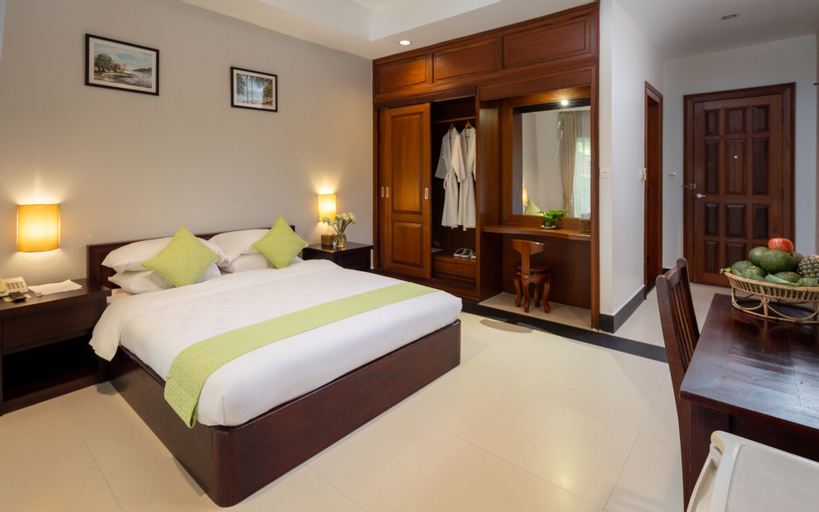 Bedroom 9