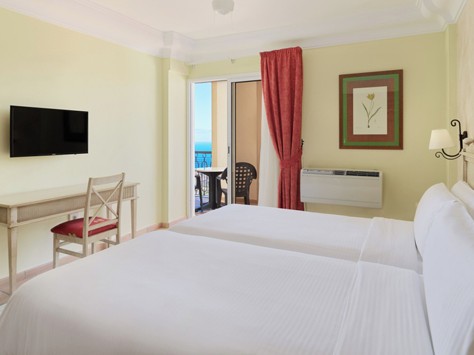 Bedroom 3, Hotel Las Aguilas Tenerife, Affiliated by Melia, Santa Cruz de Tenerife
