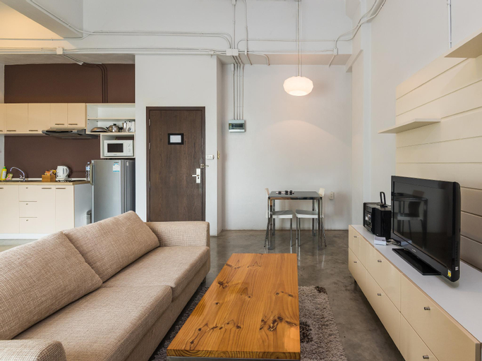 Dining Room 6