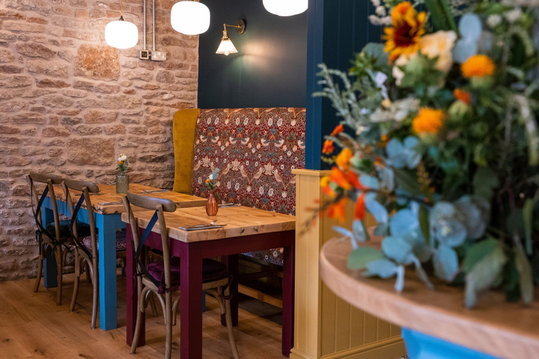 Food & Drinks 4, The Sheep and Penguin, Somerset