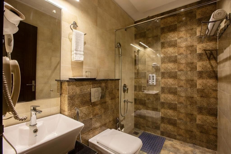 Bathroom 5, Anandvan Jungle Resort, Garhwal