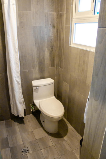 Bathroom 2, HOTEL MIRAMAR, Mexico City