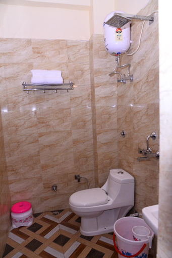Bathroom 2