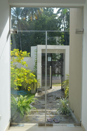 Others 5, Silina Airport Residence, Katana