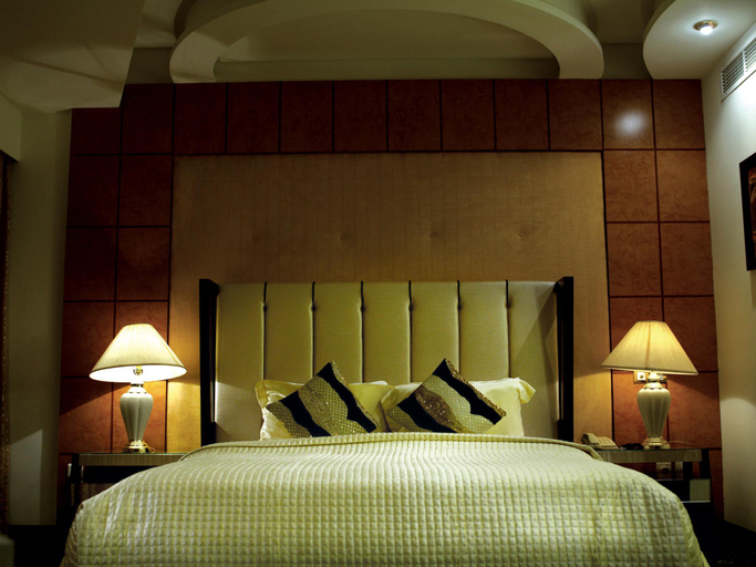 Bedroom 13
