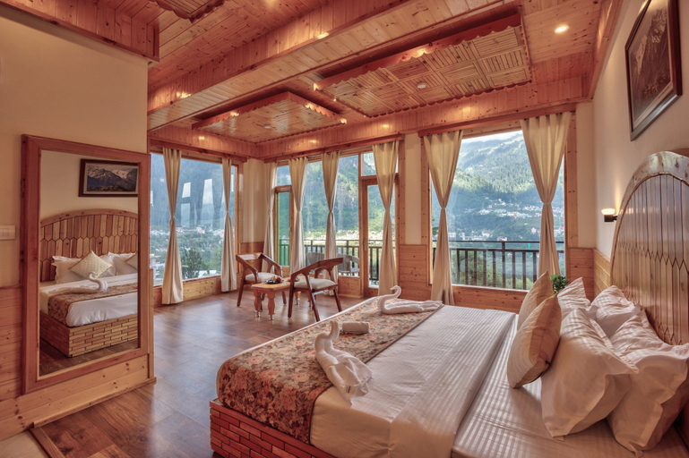 Bedroom 3, Manali Manor, Kullu