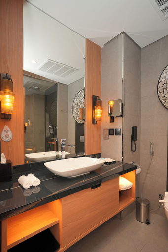 Bathroom 5, Millennium Al Masar Hotel, Jeddah