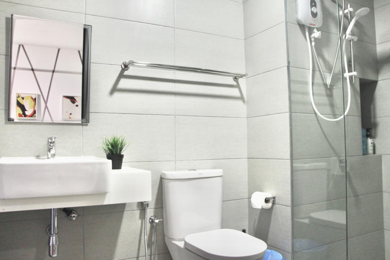 Bathroom 4, [Guaranteed Clean] EkoCheras Duplex by Moka with MRT @Taman Mutiara, Kuala Lumpur