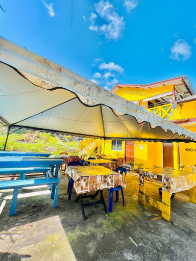 Food & Drinks 4, Perhentian Sri Tanjung , Fisherman Village Pulau Perhentian Kecil, Besut