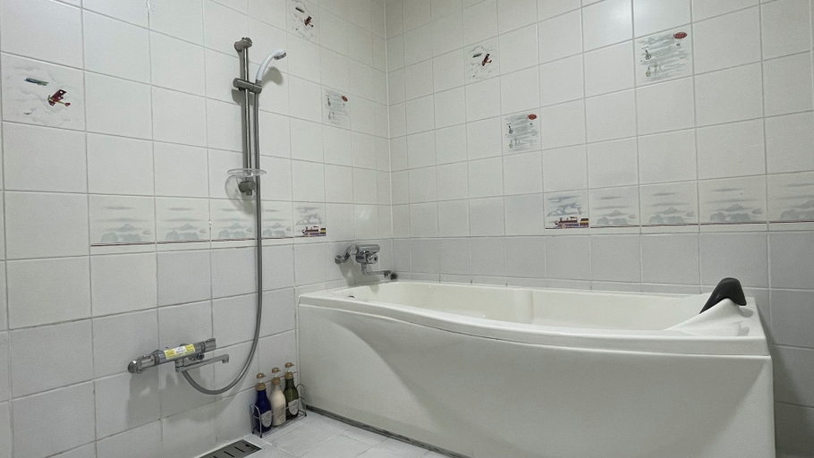 Bathroom 3, Rycom Family Resort Hotel, Okinawa
