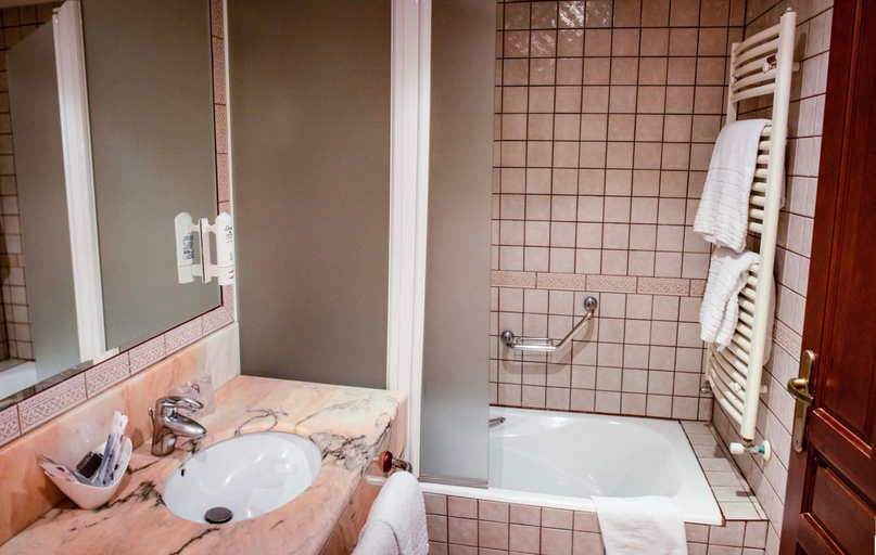 Bathroom 3, Hotel Spa Tudanca Aranda, Burgos