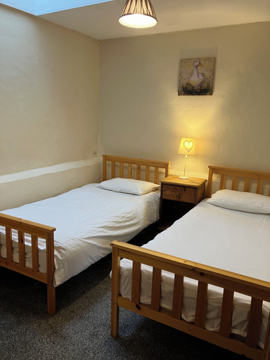 Bedroom 2, Cosy 3-bed Apartment on Exmoor, Somerset