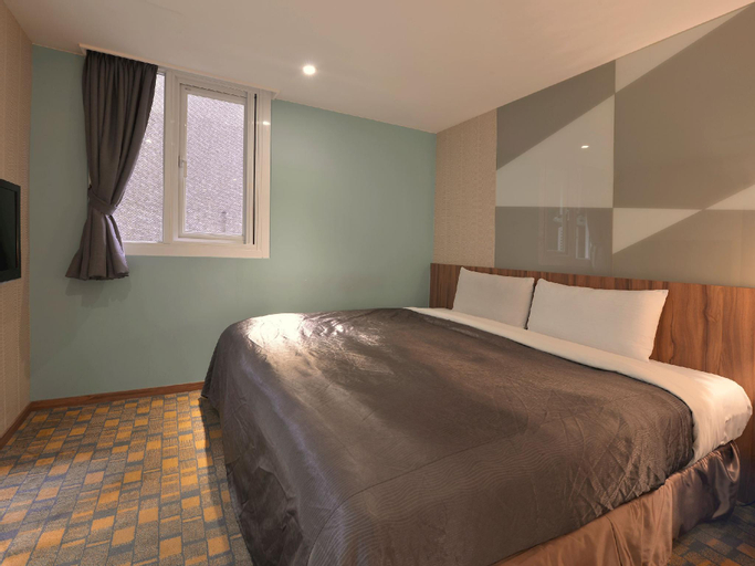 Bedroom 8